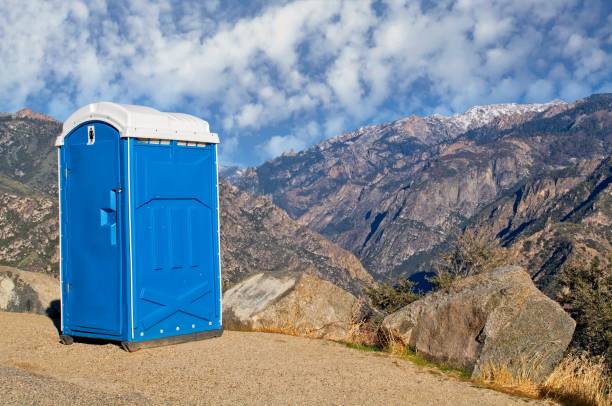 Best Porta potty rental near me  in Cortland, OH